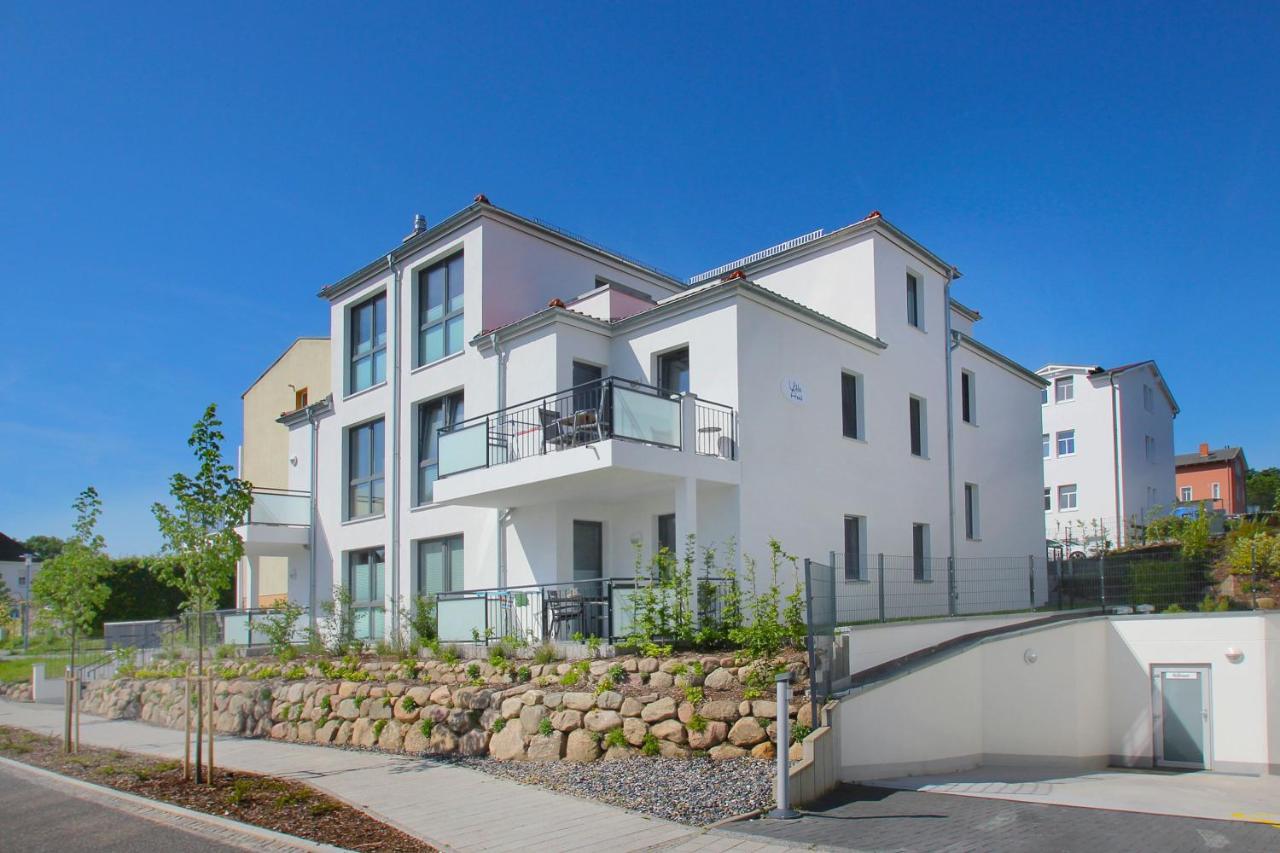 Zentrale Fewo Mit Terrasse, Gratis Nutzung Vom Ahoi Erlebnisbad Und Sauna In Sellin - Villa Anni Fewo 02 Goehren  Dış mekan fotoğraf