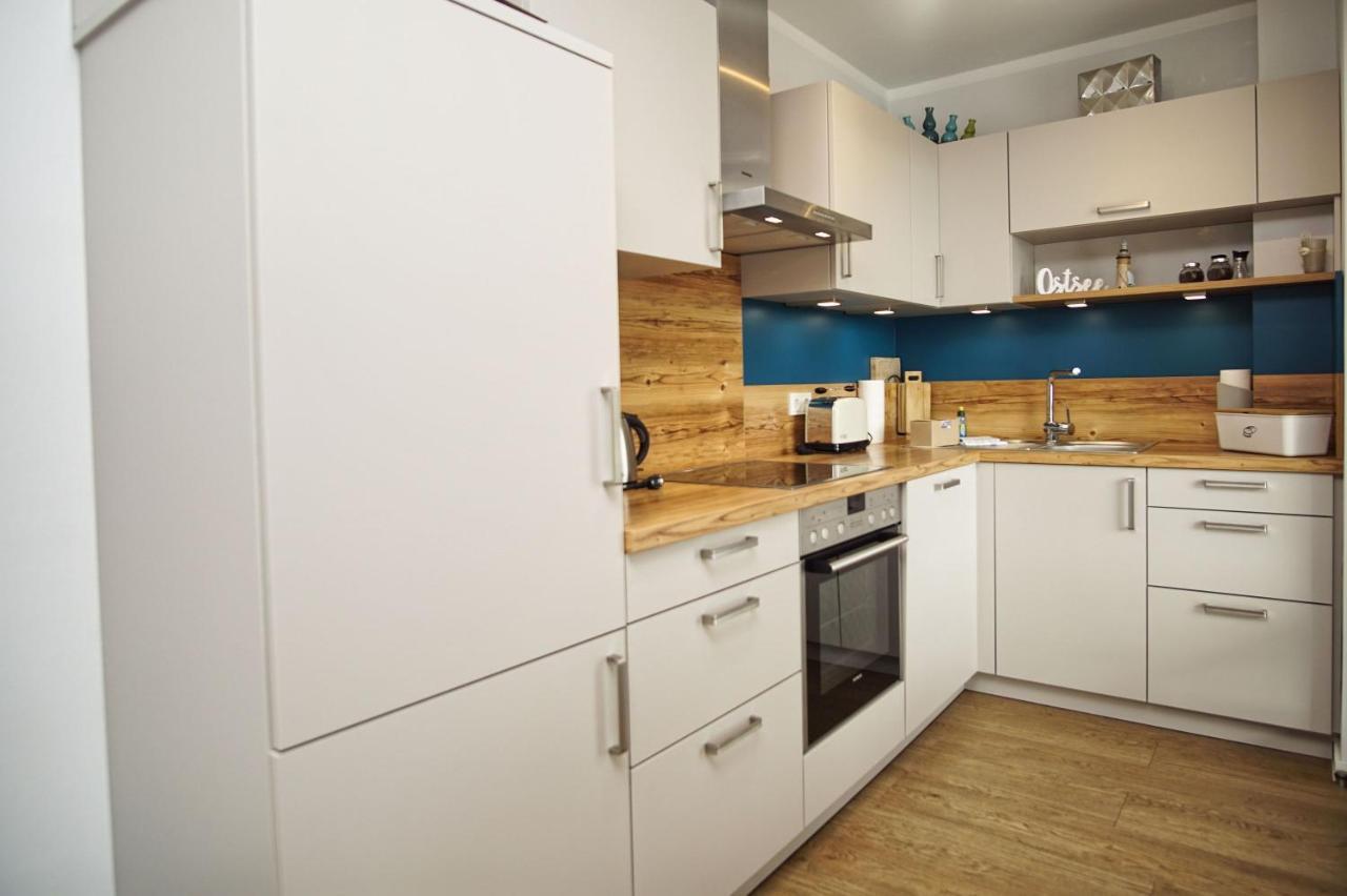 Zentrale Fewo Mit Terrasse, Gratis Nutzung Vom Ahoi Erlebnisbad Und Sauna In Sellin - Villa Anni Fewo 02 Goehren  Dış mekan fotoğraf